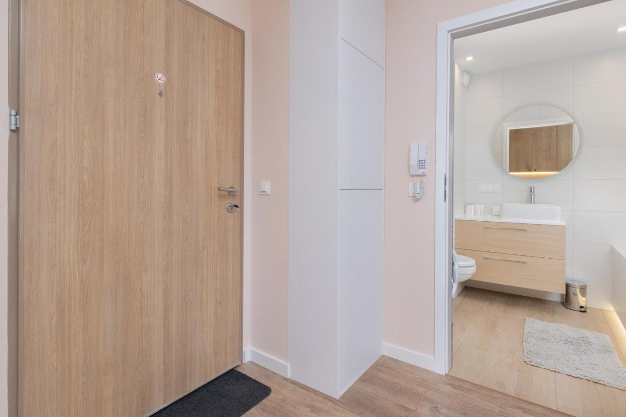 Osiedle Latarnikow Apartment With Parking Gdansk By Noclegi Renters מראה חיצוני תמונה